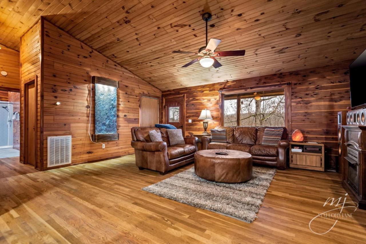 Fly Away Cabin- Modern, Serene, And Convenient Compton Exteriör bild